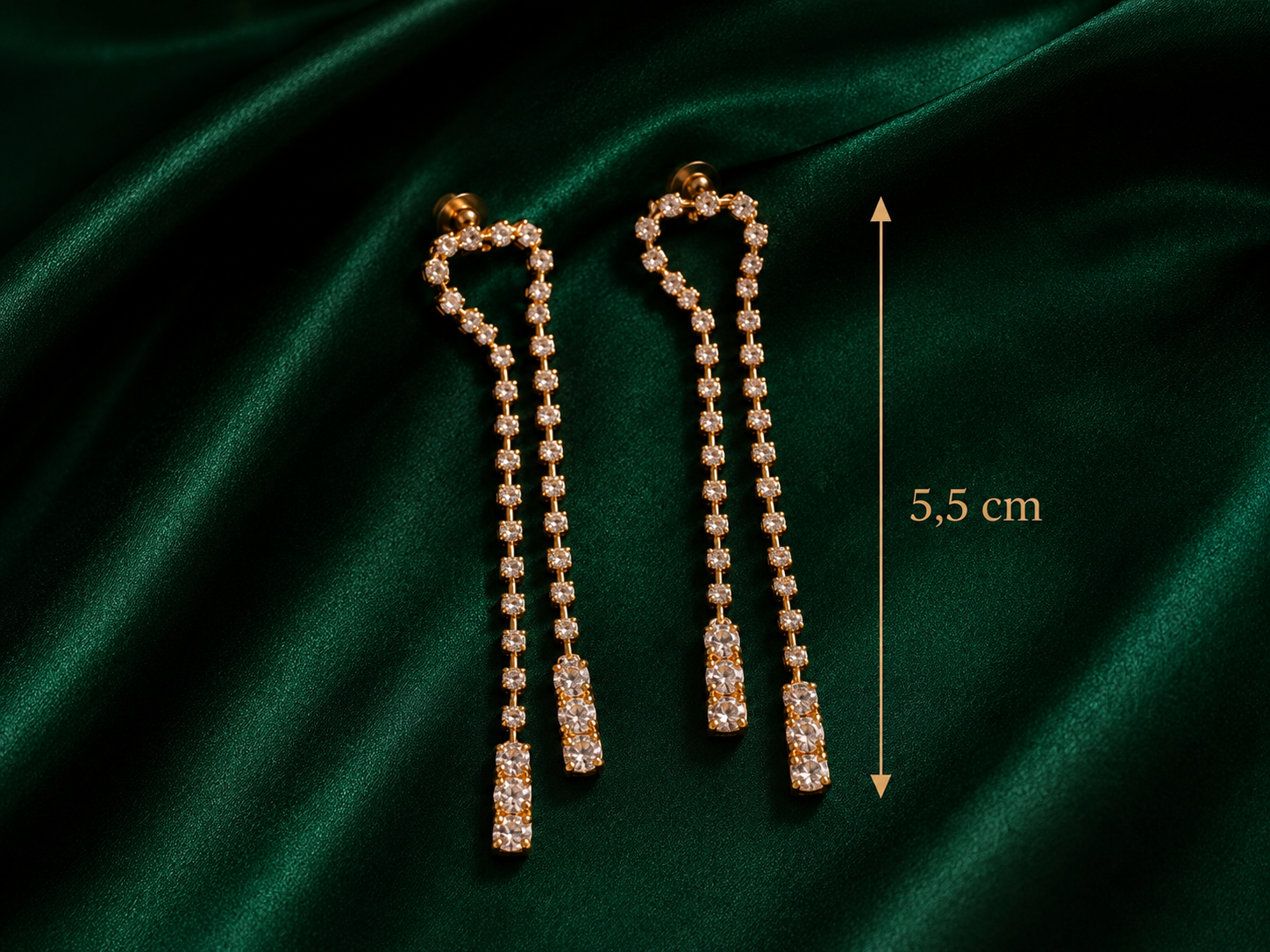 Elegante Zirkonia Ohrstecker mit doppeltem Anhänger – 18K Gold ✨