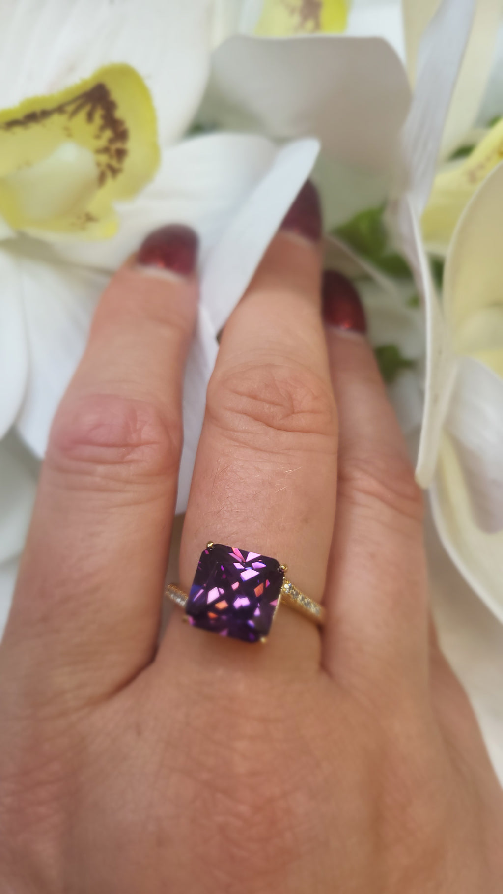 👑 Royal Violet Ring – Chirurgischer Stahl 18K vergoldet Gr.8 💜✨