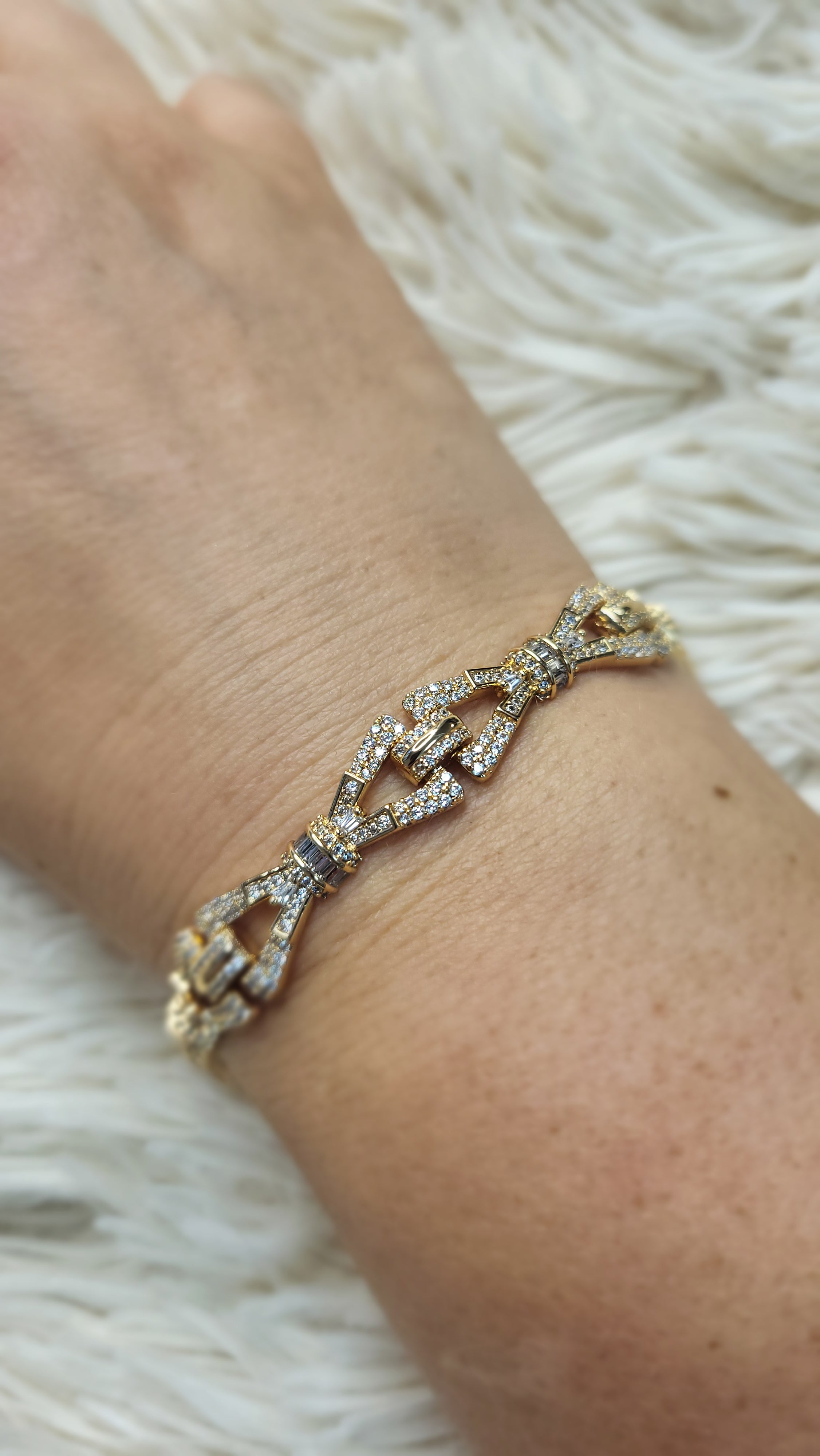 ✨ Luxus Armband „Golden Majesty“ – 18K Vergoldet & Zirkonia ✨