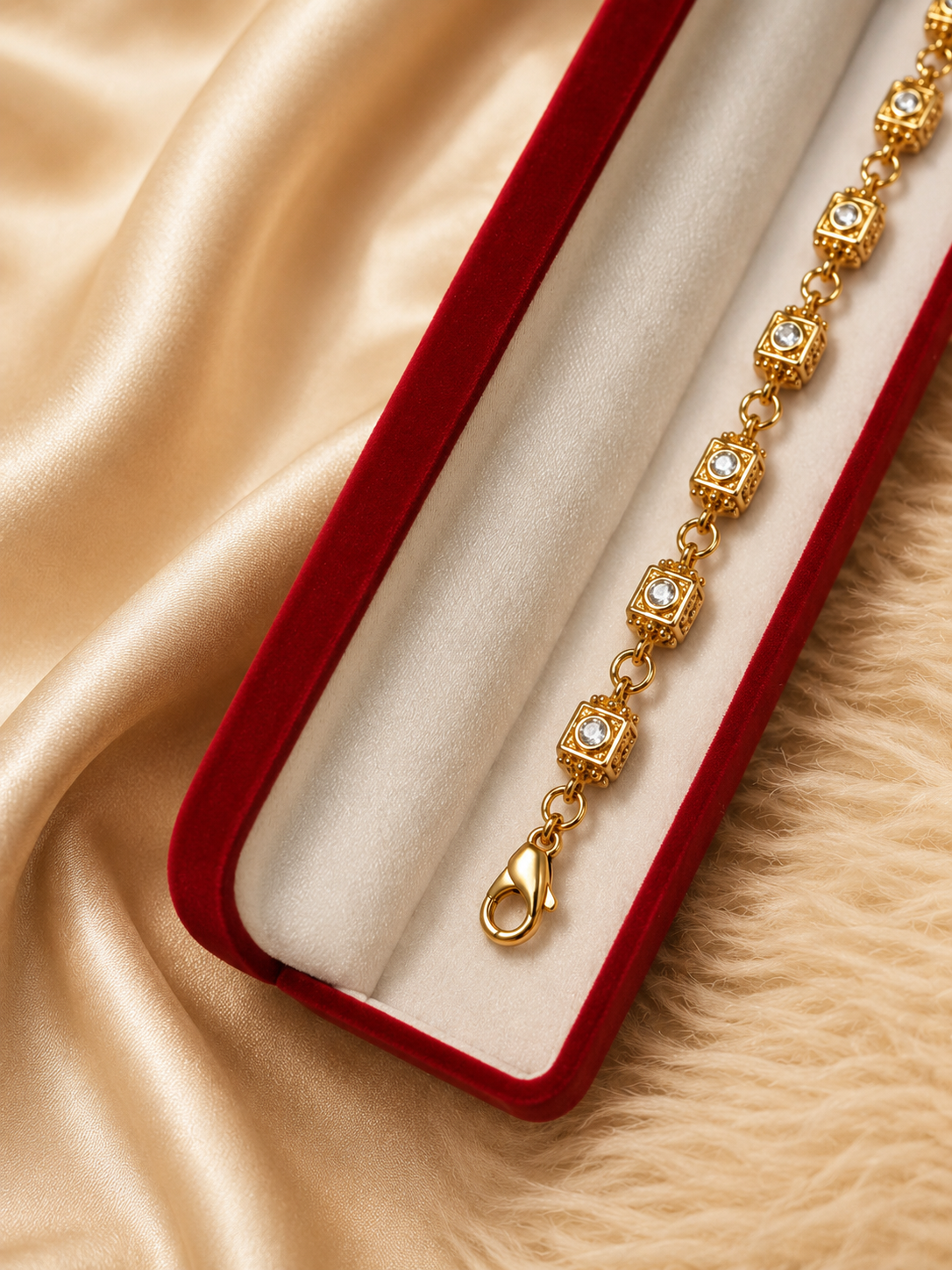 👑 Royal Golden Cube – Elegancka Bransoletka ze Stali Chirurgicznej 18K Gold PVD ✨