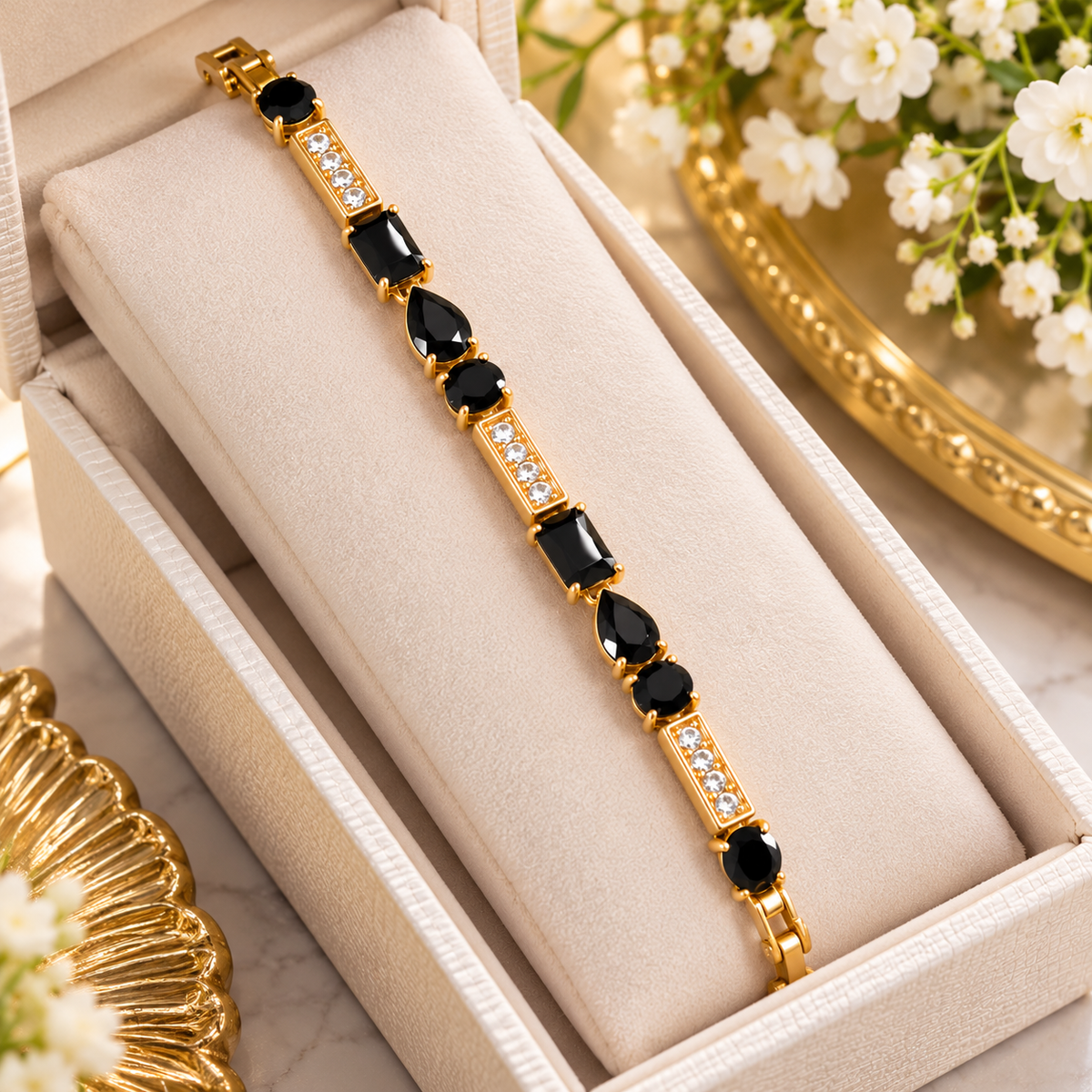 Elegantes Damenarmband Gold mit schwarzen Zirkonia – Funkelnd & zeitlos
