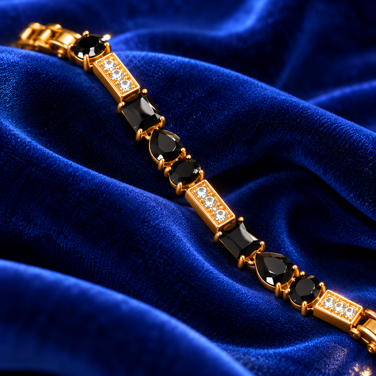 Elegantes Damenarmband Gold mit schwarzen Zirkonia – Funkelnd & zeitlos