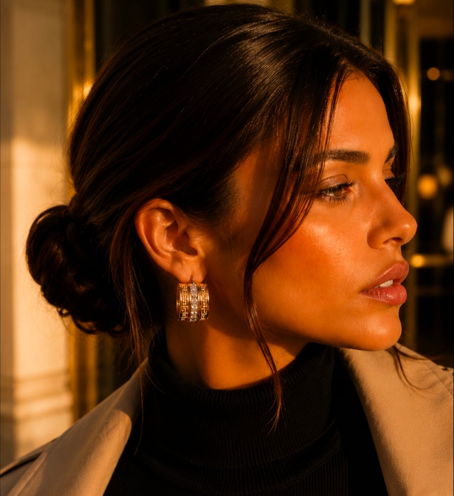 Elegante Creolen mit griechischem Muster & funkelnden Zirkonia ✨