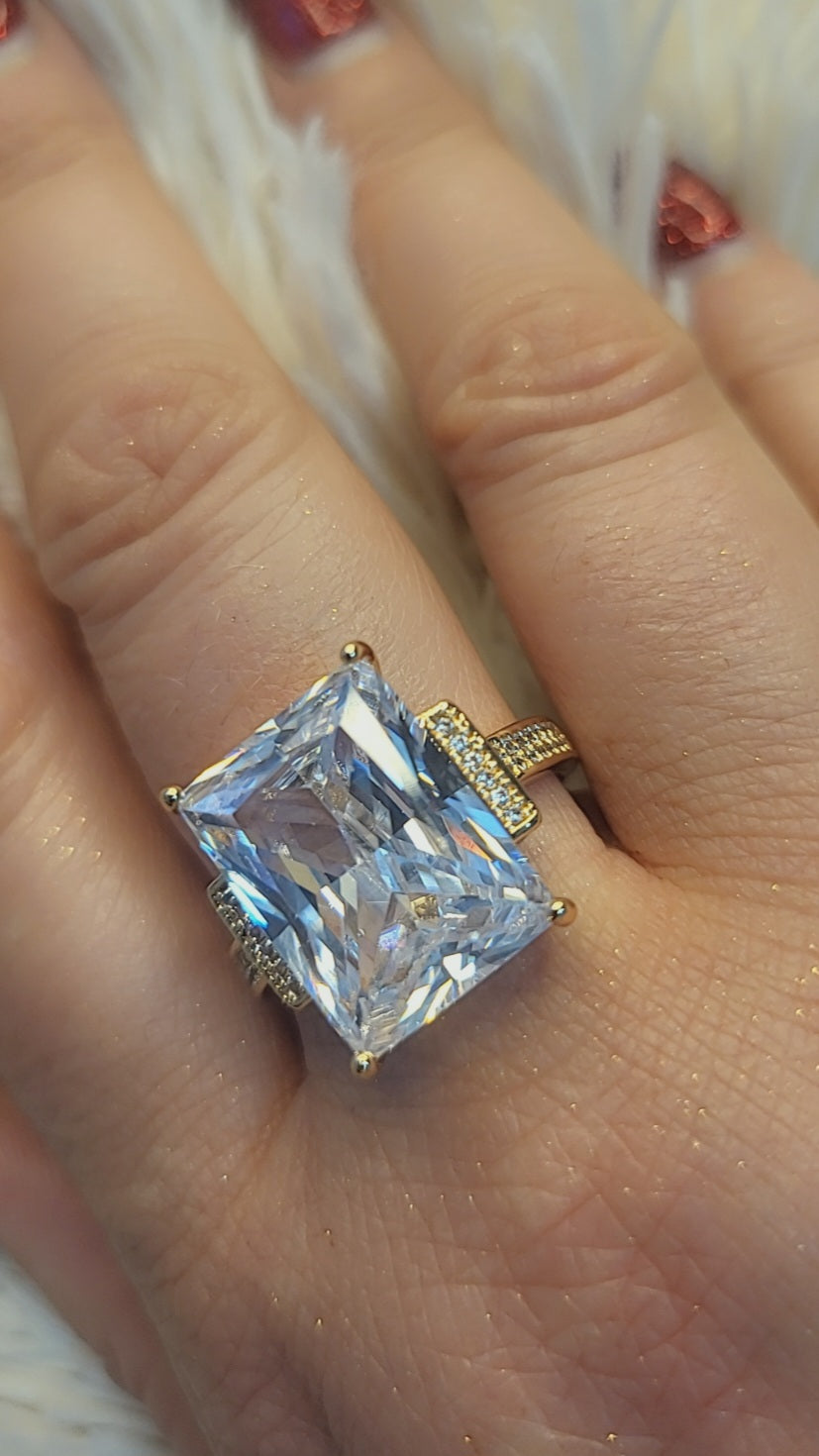💎 ROYAL SPARKLE 💎