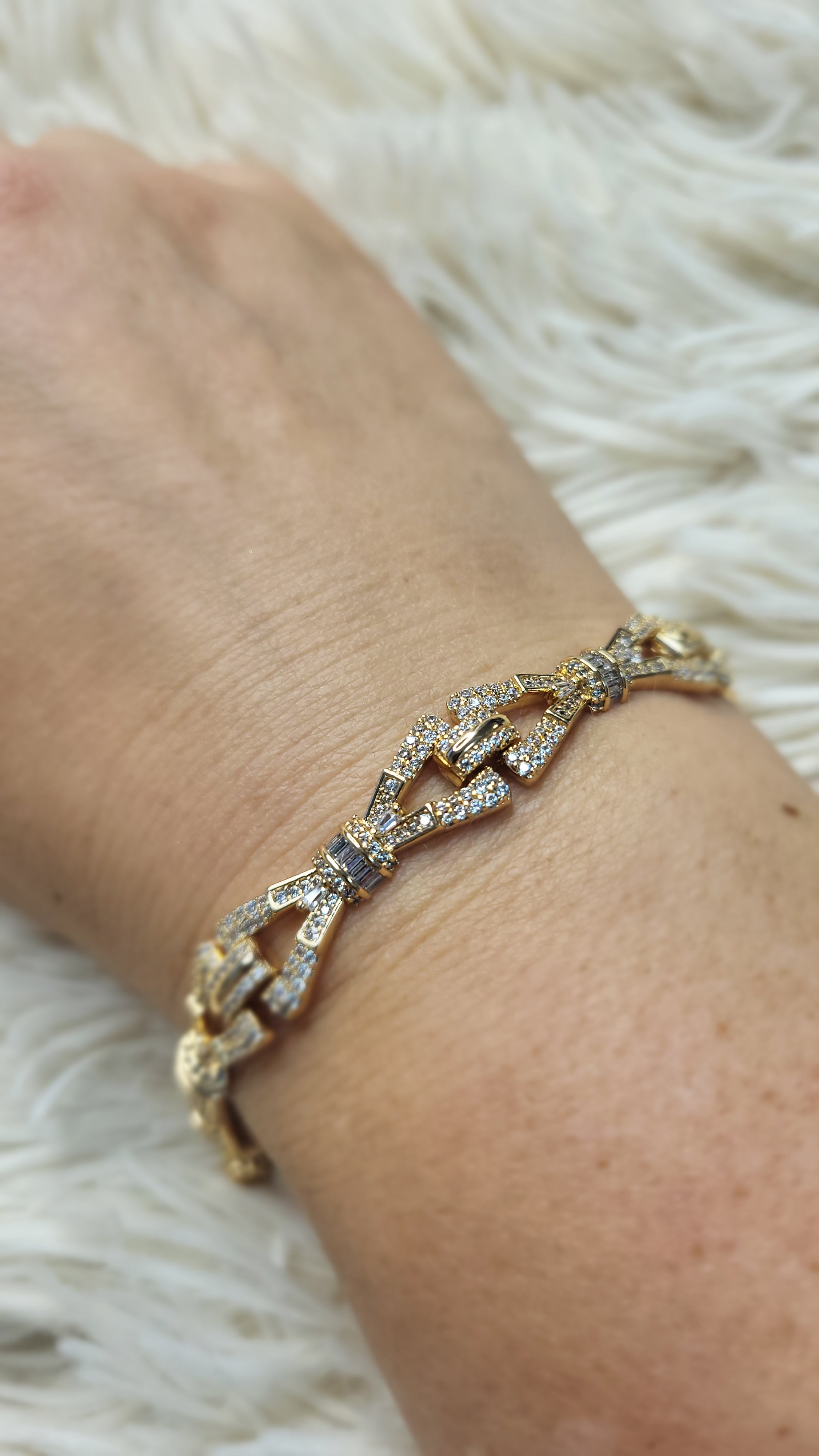 ✨ Luxus Armband „Golden Majesty“ – 18K Vergoldet & Zirkonia ✨