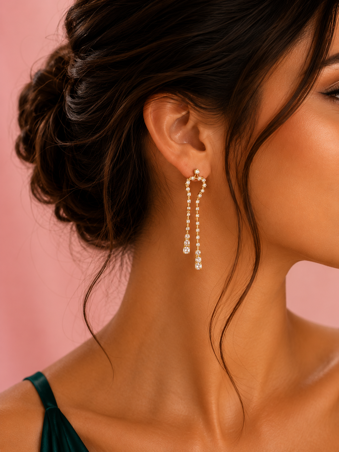 Elegante Zirkonia Ohrstecker mit doppeltem Anhänger – 18K Gold ✨