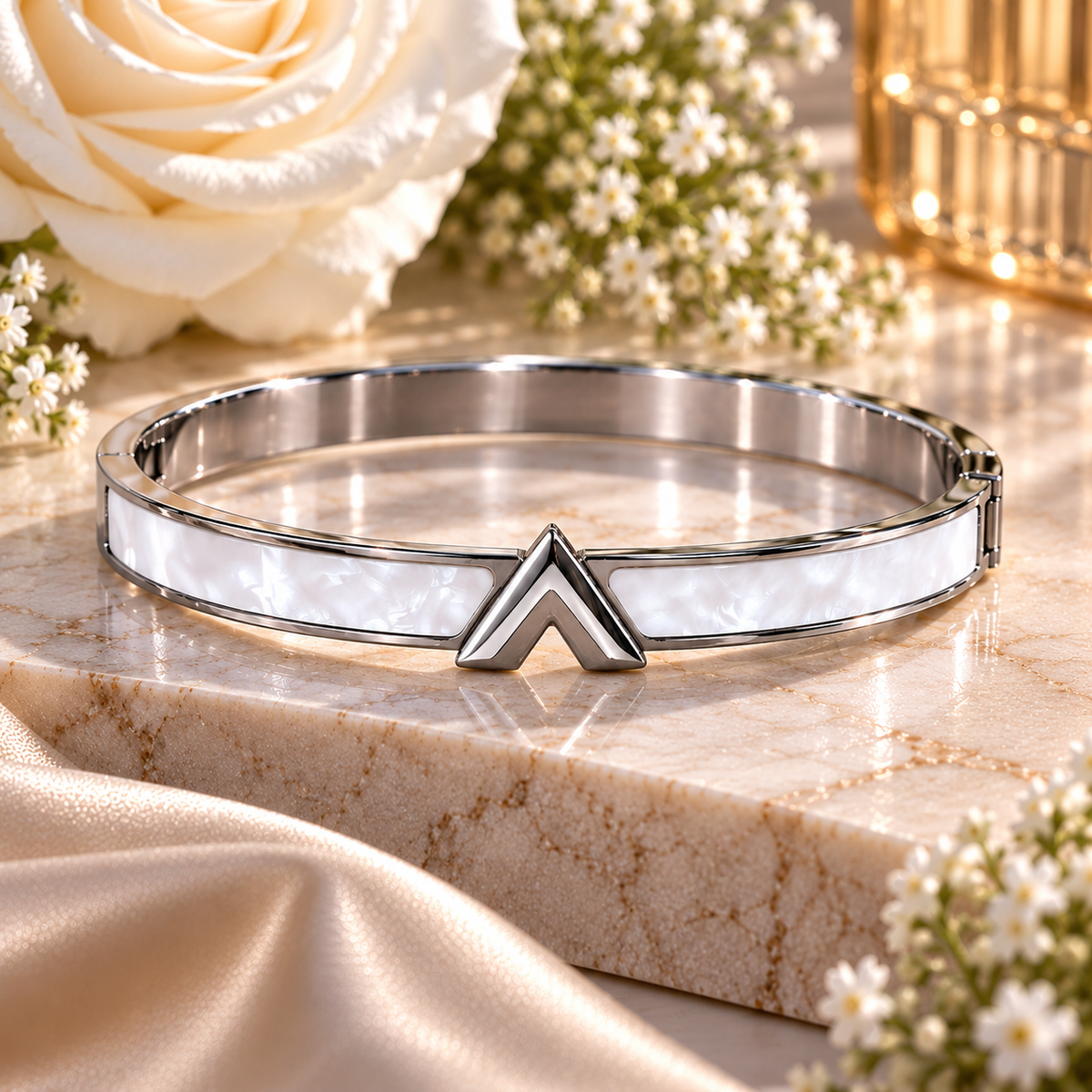 Armreifen Silver mit Perlmutt Design