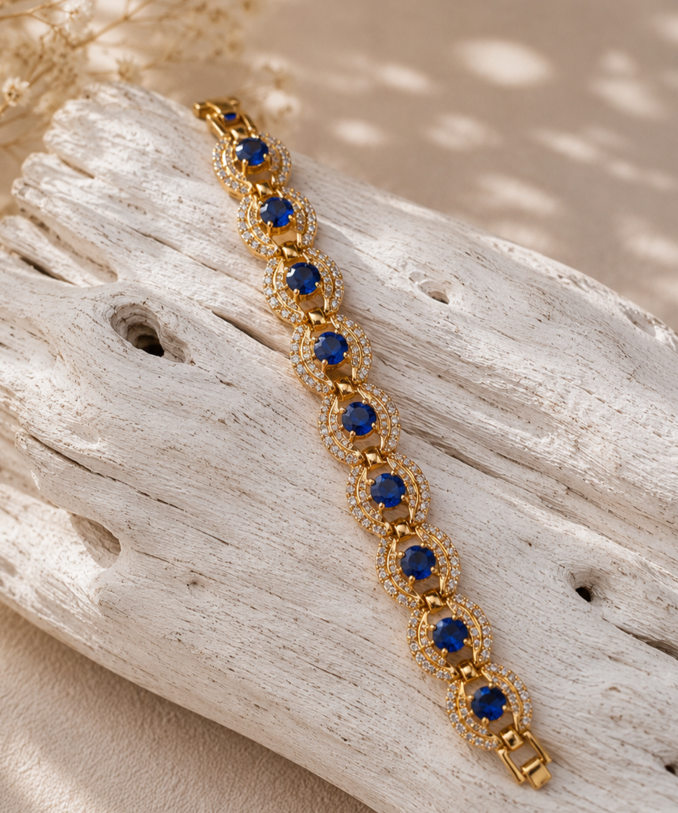 Elegantes Armband mit royalblauen Zirkonia
